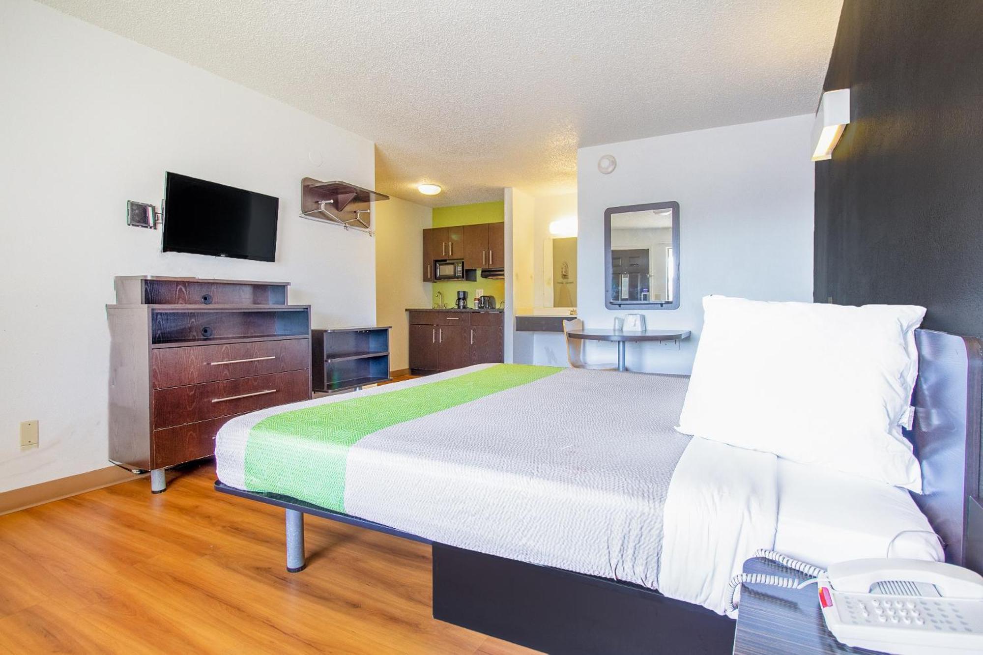 Studio Inn Extended Stay Oklahoma City Airport By Oyo Exteriör bild