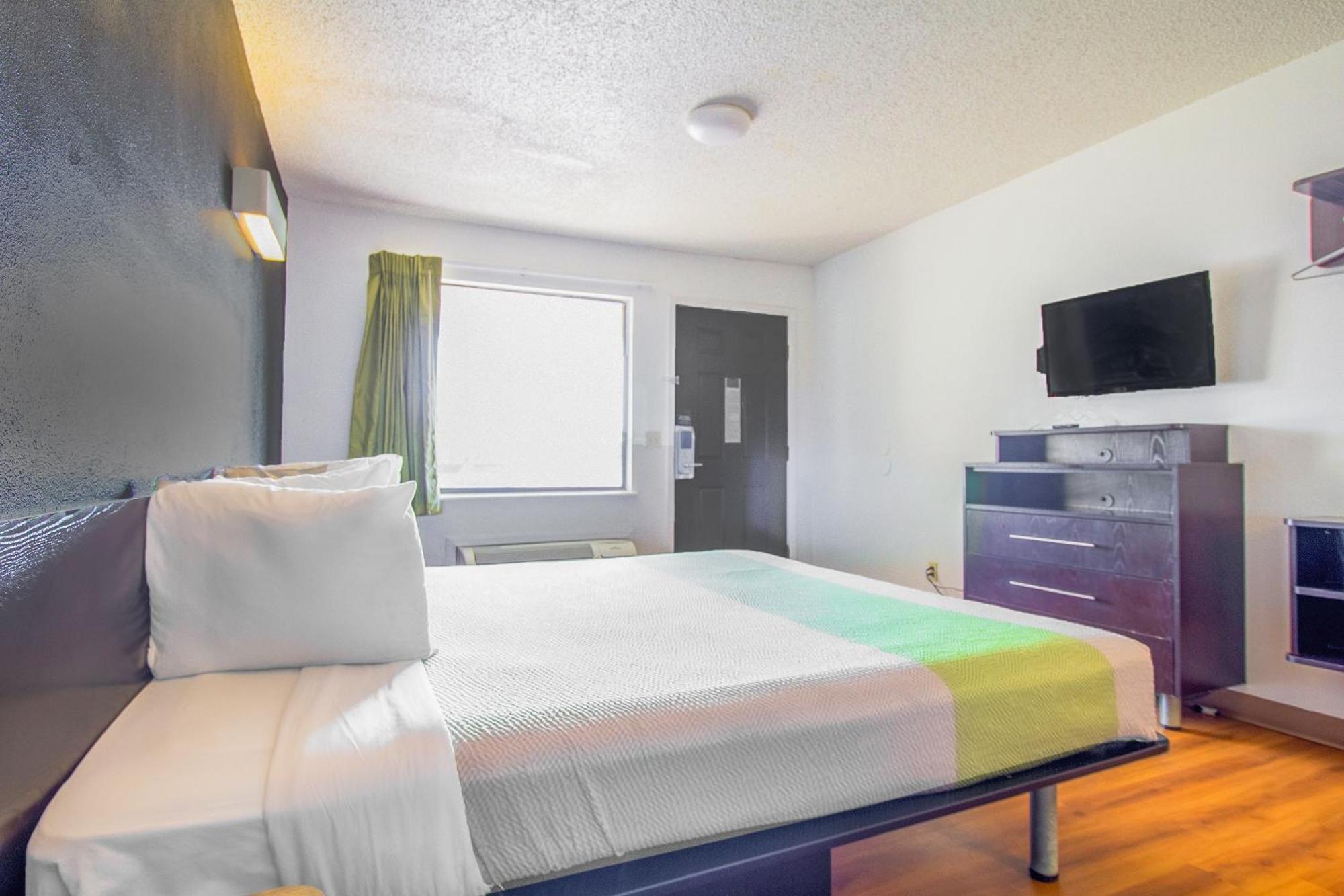 Studio Inn Extended Stay Oklahoma City Airport By Oyo Exteriör bild