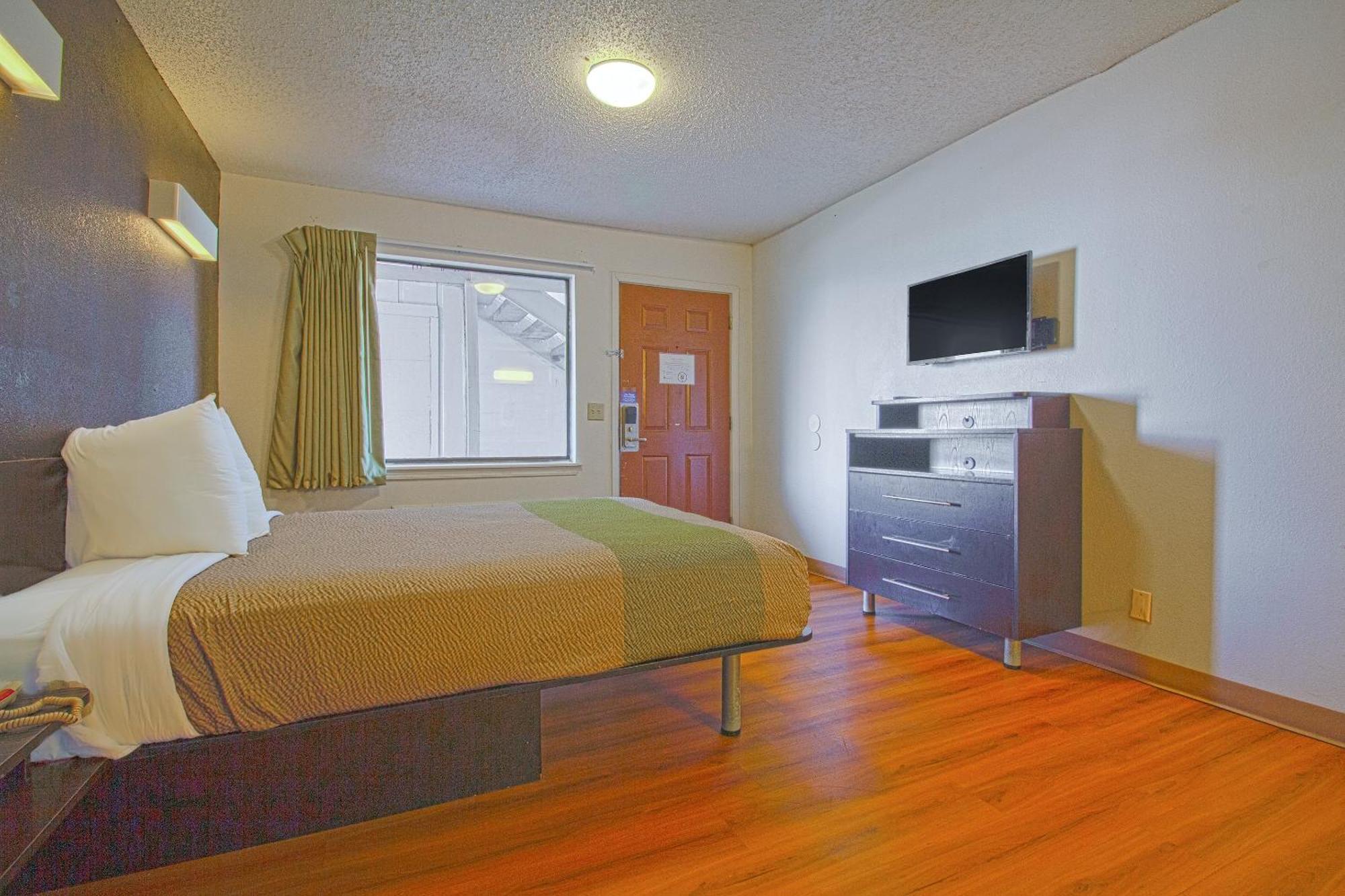 Studio Inn Extended Stay Oklahoma City Airport By Oyo Exteriör bild